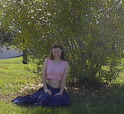 [I model under a tree]